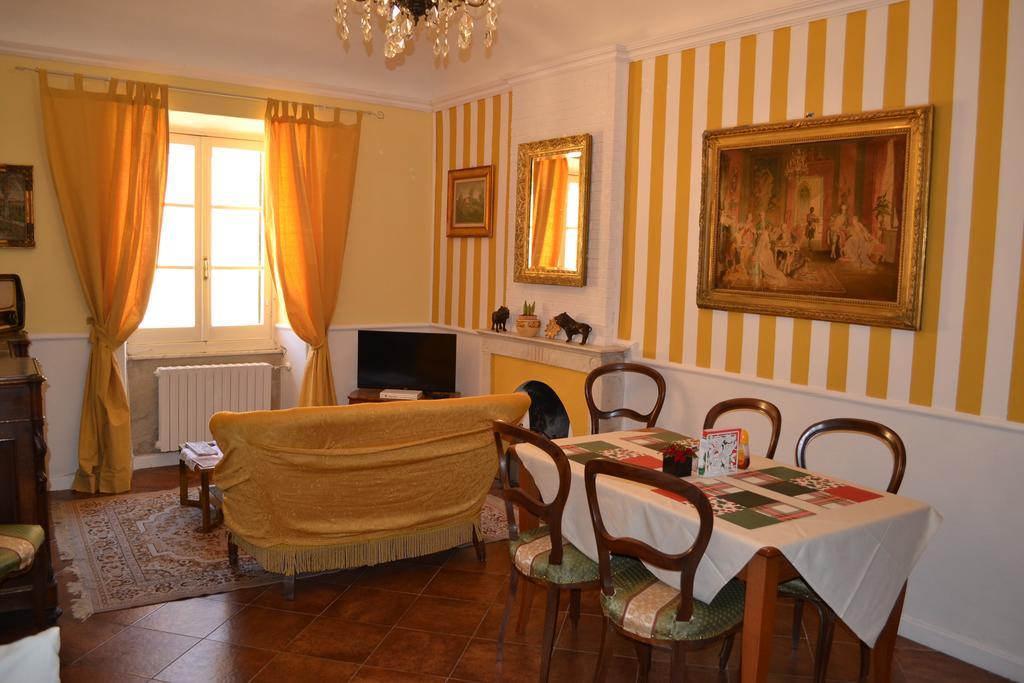 סרזאנה Corte Palazzo Picedi Benettini מראה חיצוני תמונה