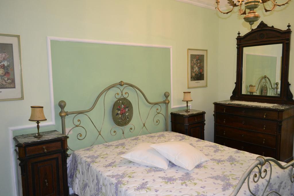 סרזאנה Corte Palazzo Picedi Benettini חדר תמונה
