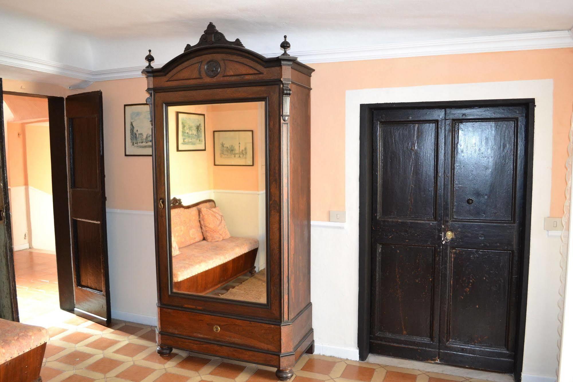 סרזאנה Corte Palazzo Picedi Benettini מראה חיצוני תמונה